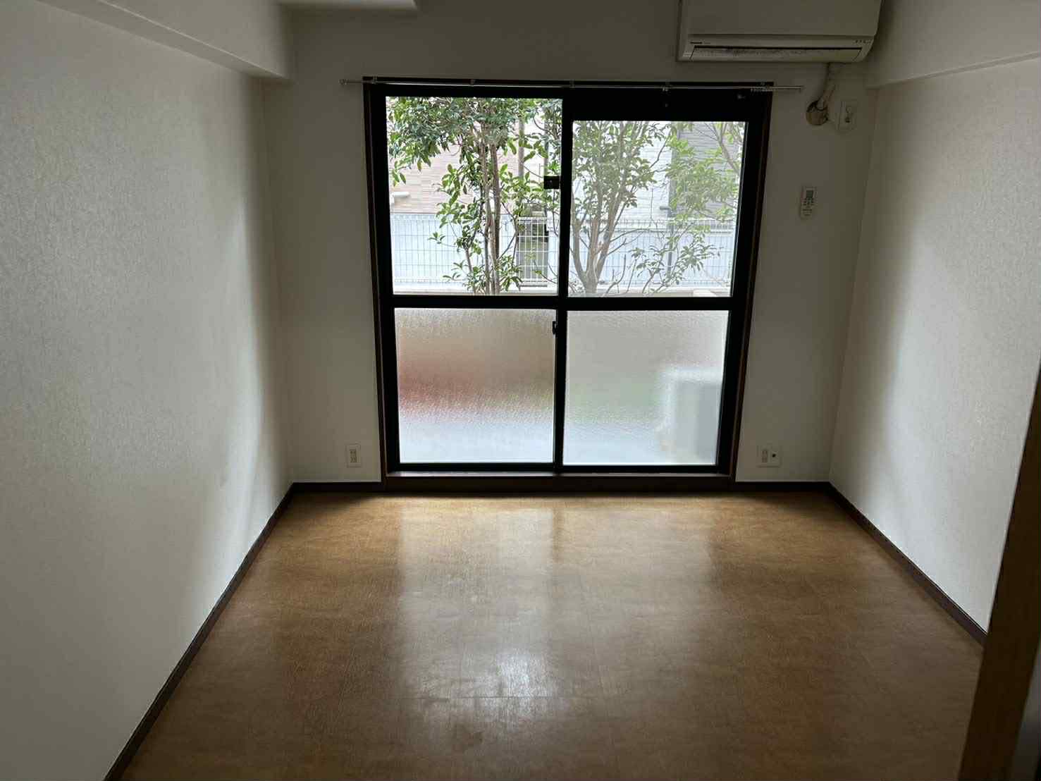片付け後の部屋