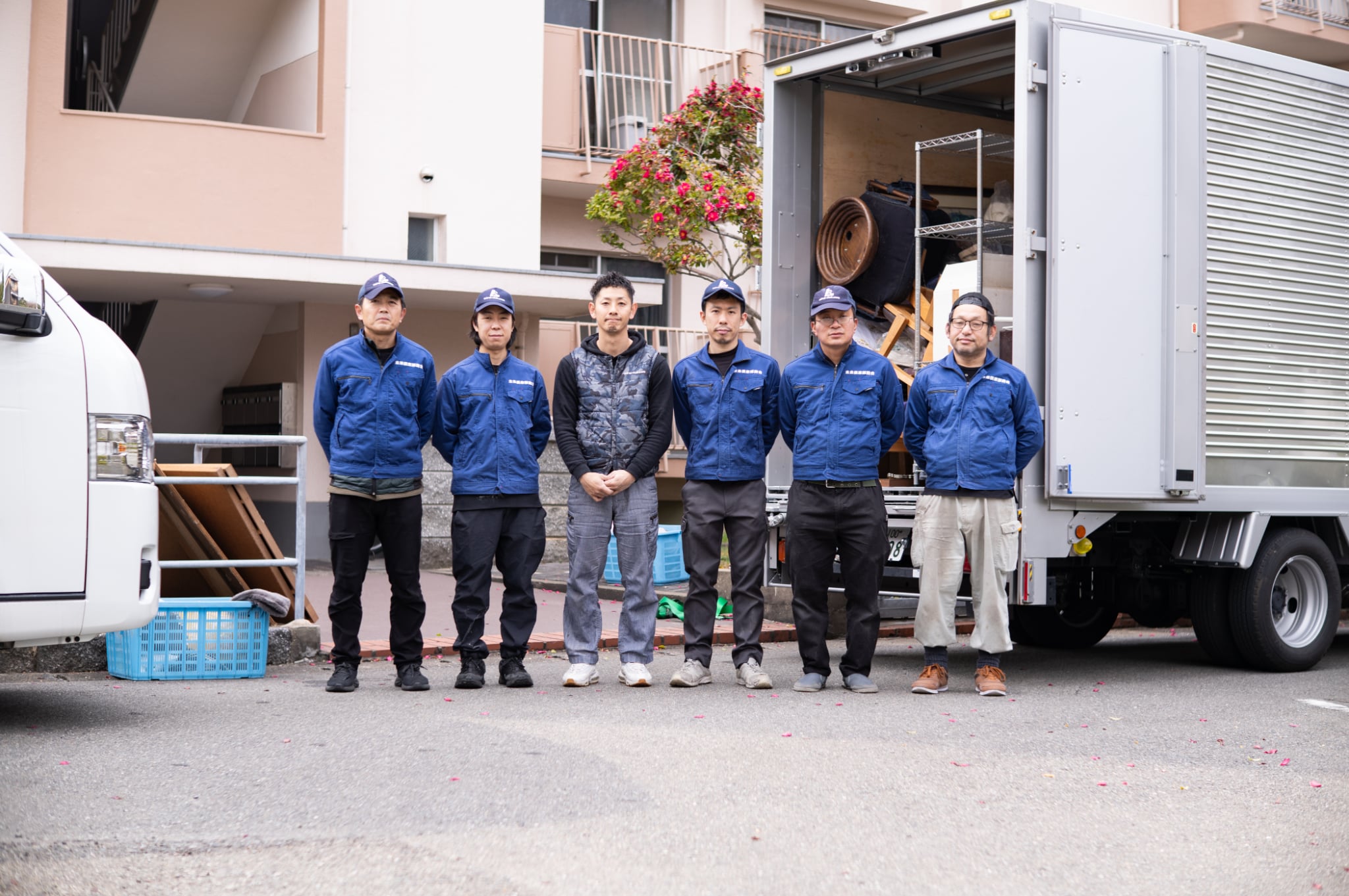未来倶楽部商会のスタッフ